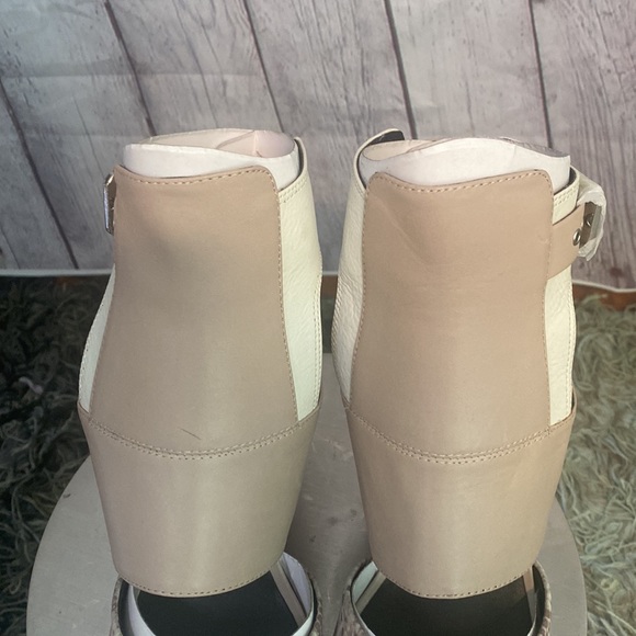 NWOT DOLCE VITA ROMEO HEELED SANDAL - Picture 2 of 13